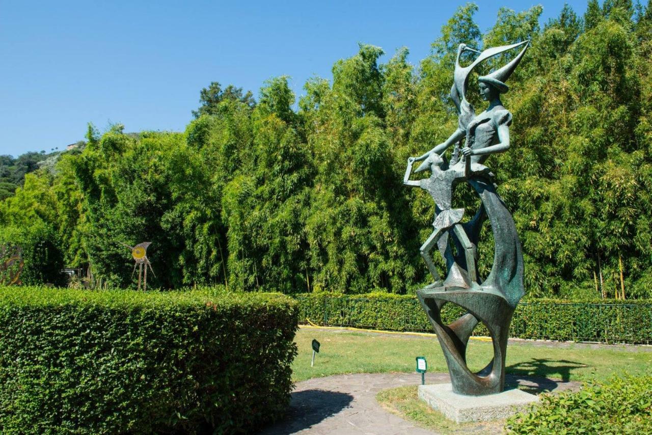 Casa Vacanza Ilia Pescia Bagian luar foto