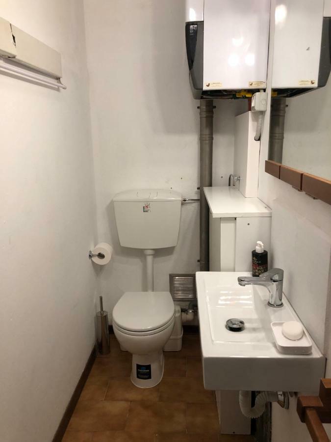 Casa Vacanza Ilia Pescia Bagian luar foto