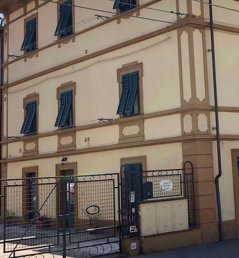 Casa Vacanza Ilia Pescia Bagian luar foto