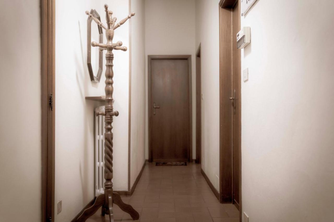 Casa Vacanza Ilia Pescia Bagian luar foto
